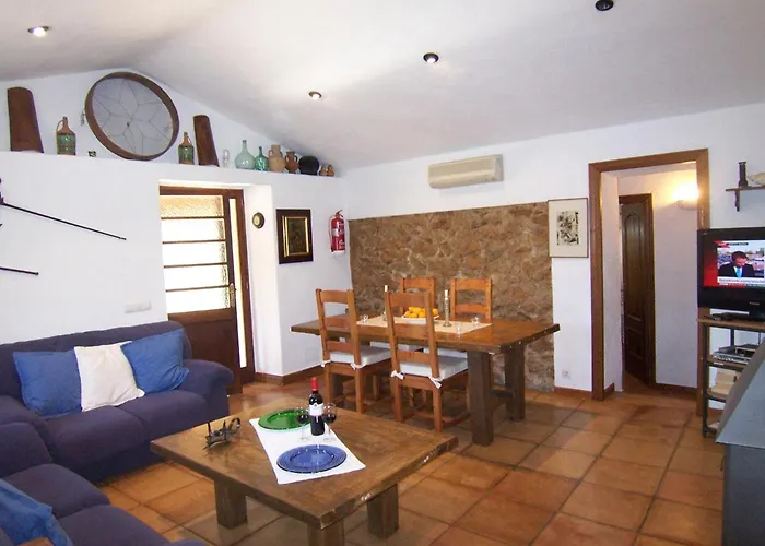 Busqueroles Petit By Vintage Travel ヴィラ