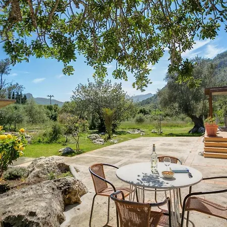 Villa Busqueroles Petit By Vintage Travel