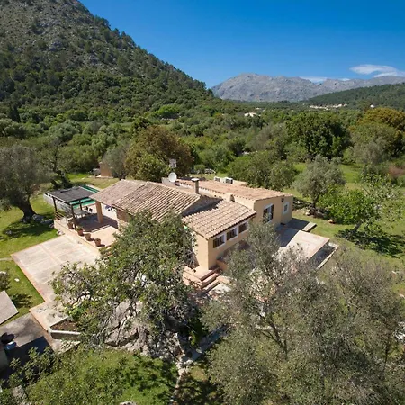 Villa Busqueroles Petit By Vintage Travel