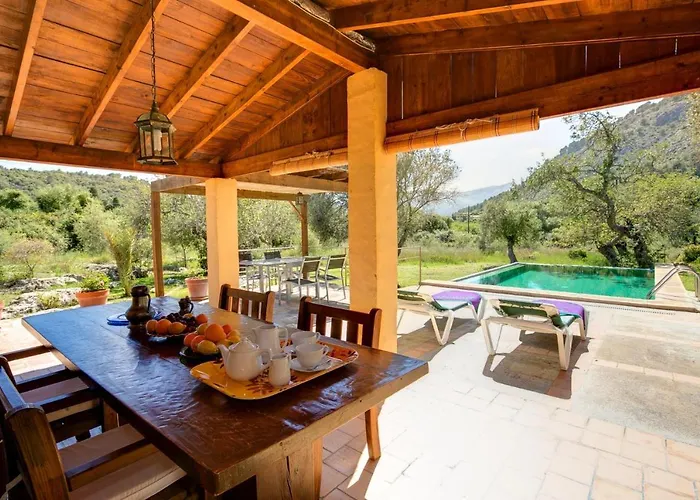 Willa Busqueroles Petit By Vintage Travel