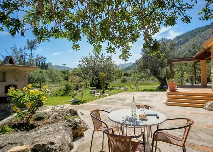 Willa Busqueroles Petit By Vintage Travel